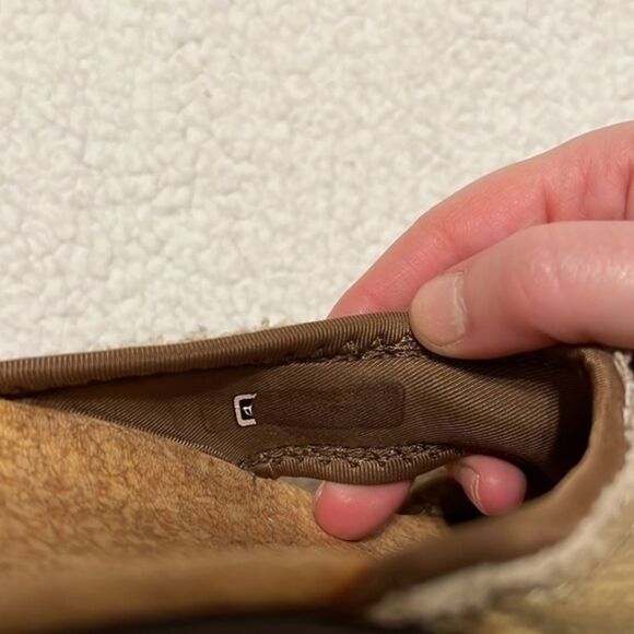 Spenco slides 7 - Picture 6 of 6